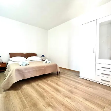 Apartmán Conte Cikarini Primošten Exteriér fotografie